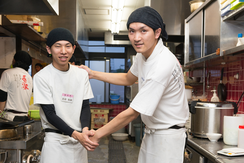 新店メンバーインタビュー ラーメン 飲茶の来来亭